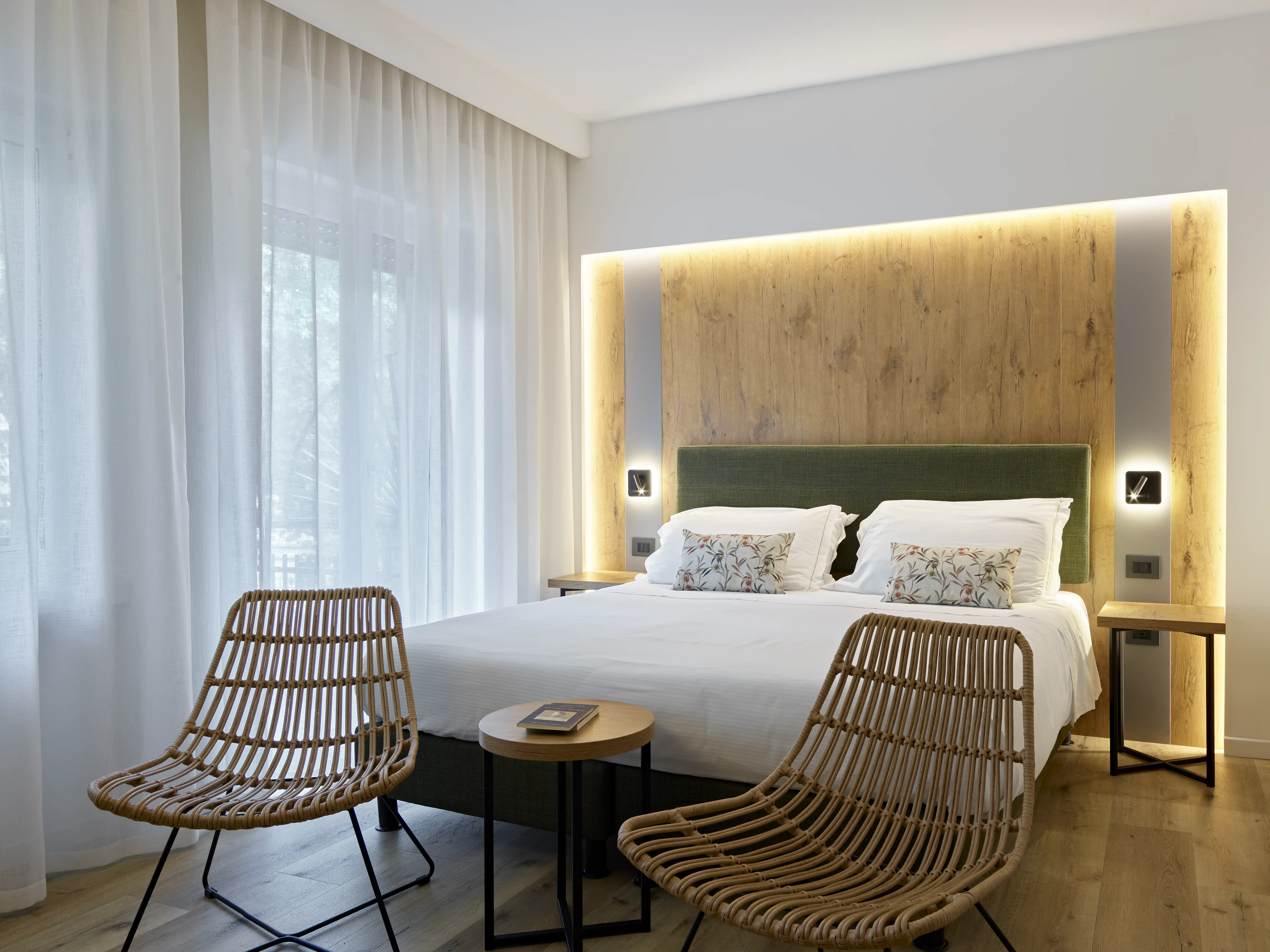 Hotel America superior room in the center of Trento